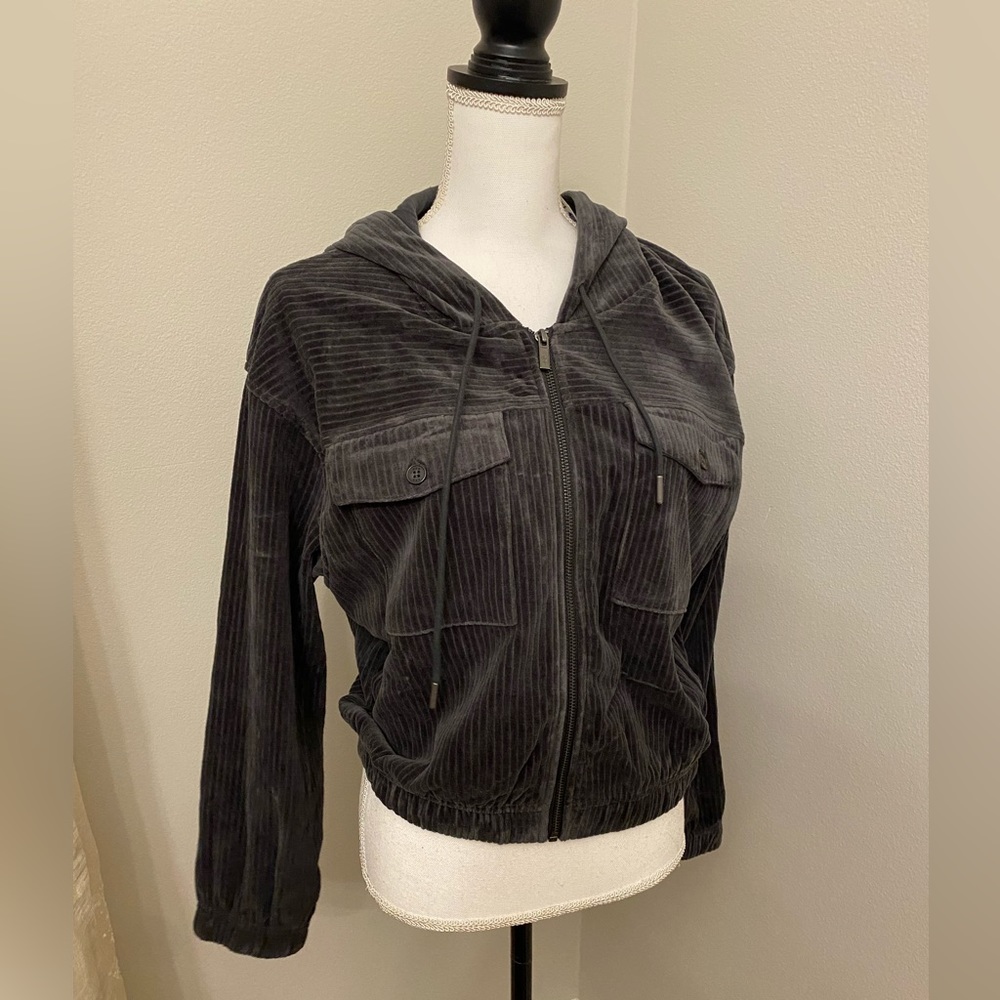 UGG Bomber Jacket - Picture 4 of 9